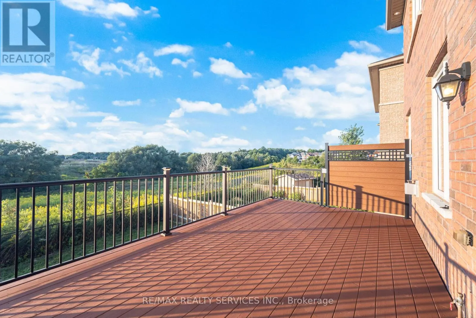 42 DEER RIDGE TRAIL