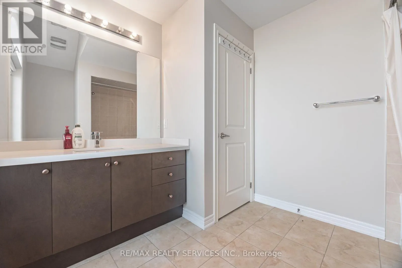 42 DEER RIDGE TRAIL