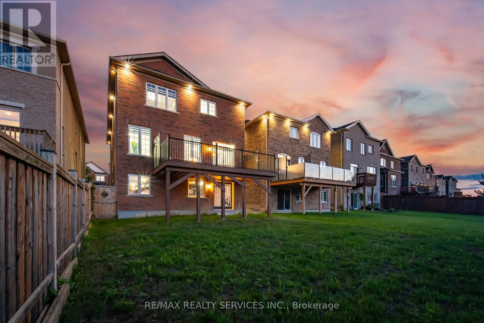 42 DEER RIDGE TRAIL