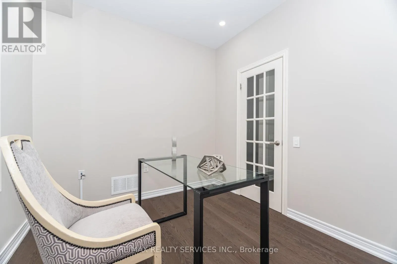 42 DEER RIDGE TRAIL