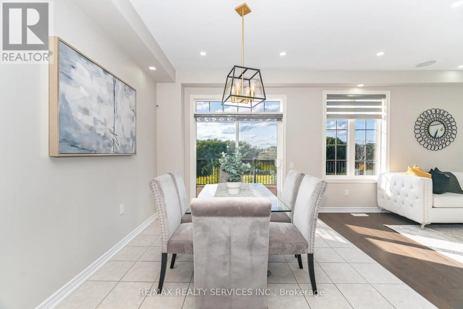 42 DEER RIDGE TRAIL