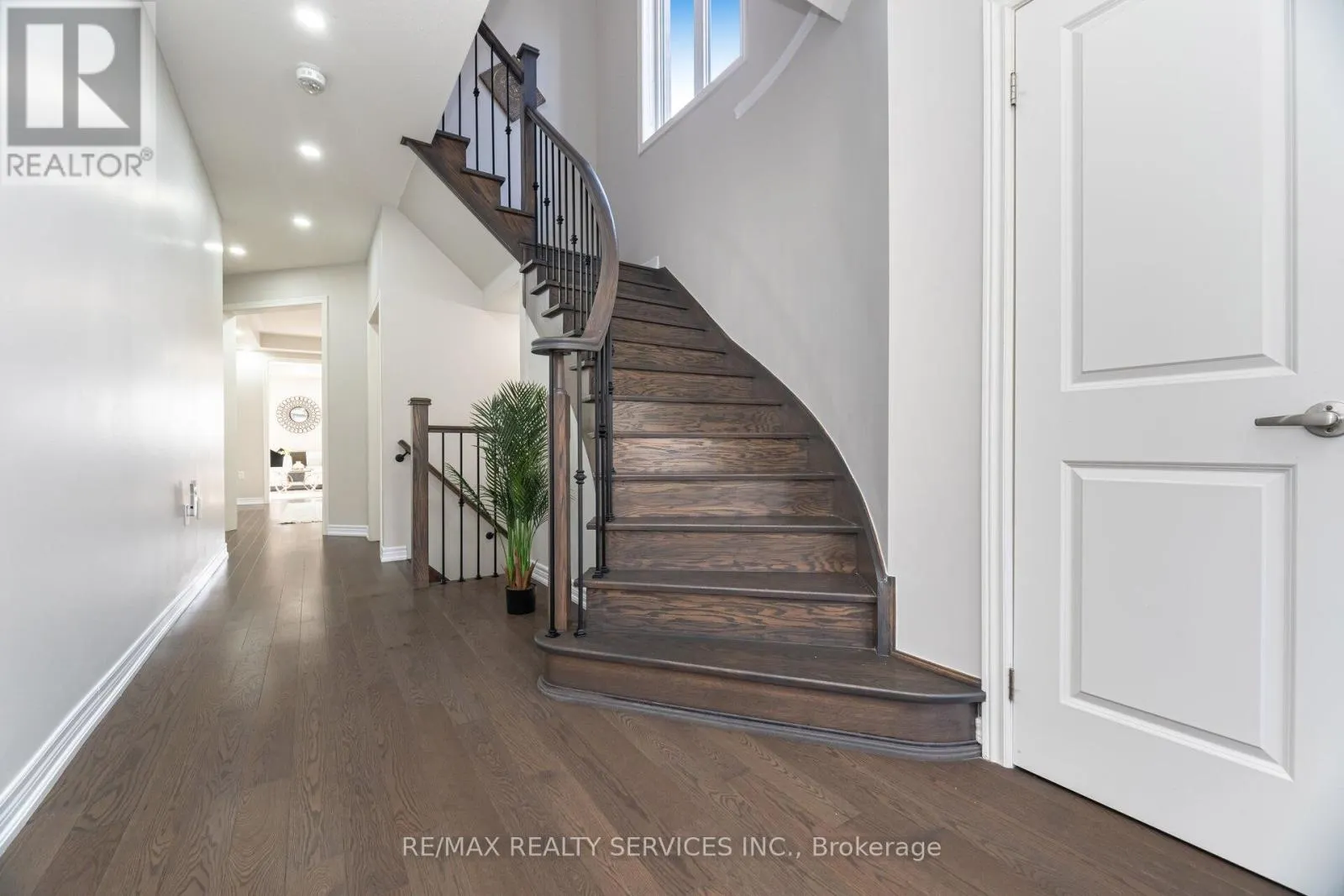 42 DEER RIDGE TRAIL