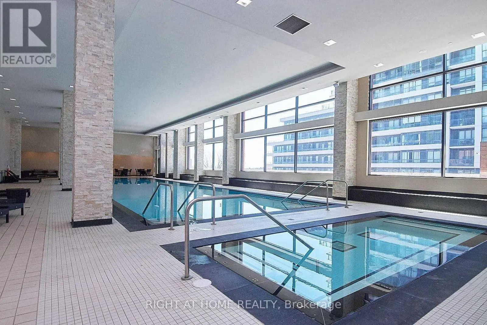 2906 - 2200 LAKESHORE BOULEVARD W