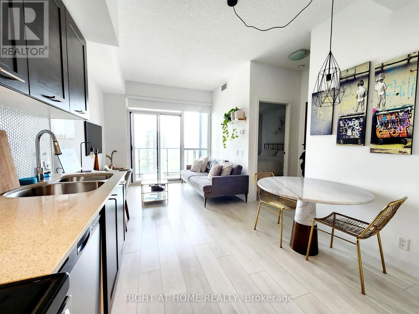 2906 - 2200 LAKESHORE BOULEVARD W