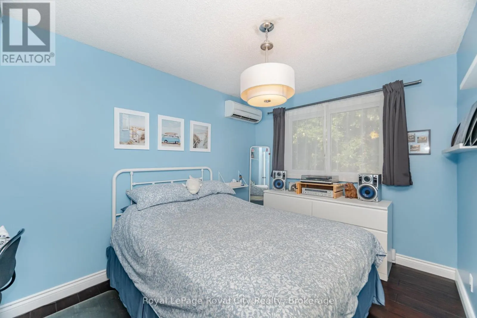 1425 ESTER DRIVE