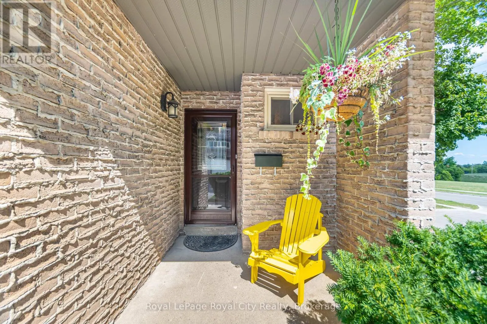 1425 ESTER DRIVE
