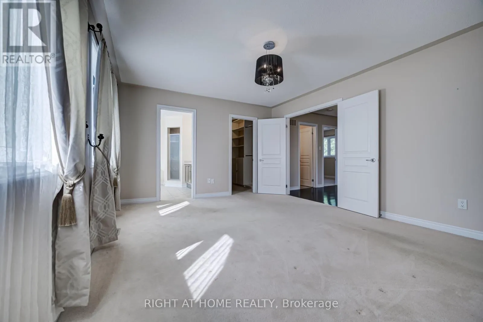 3407 WHILABOUT TERRACE