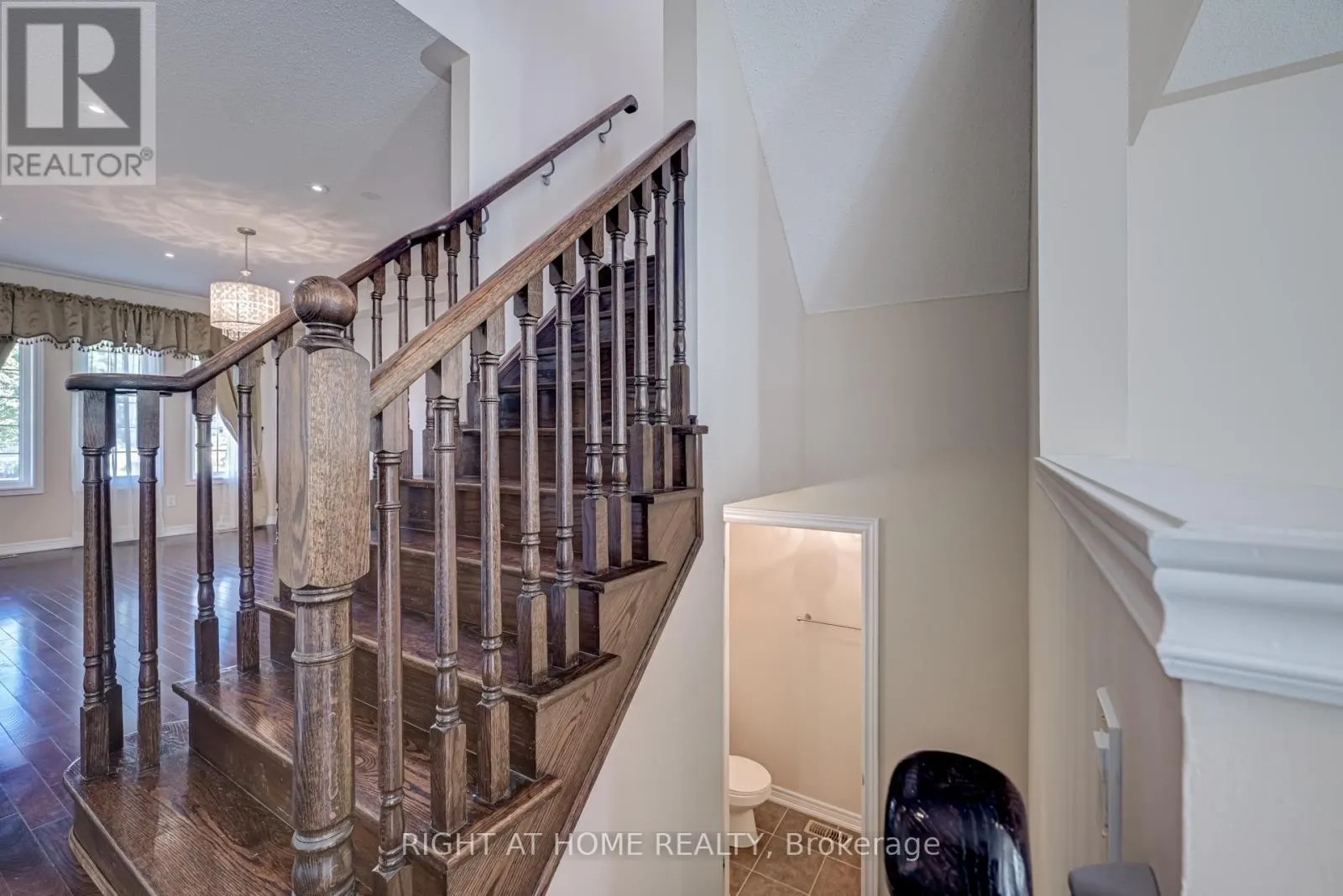 3407 WHILABOUT TERRACE