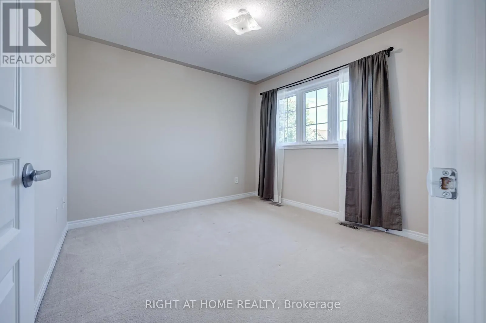 3407 WHILABOUT TERRACE