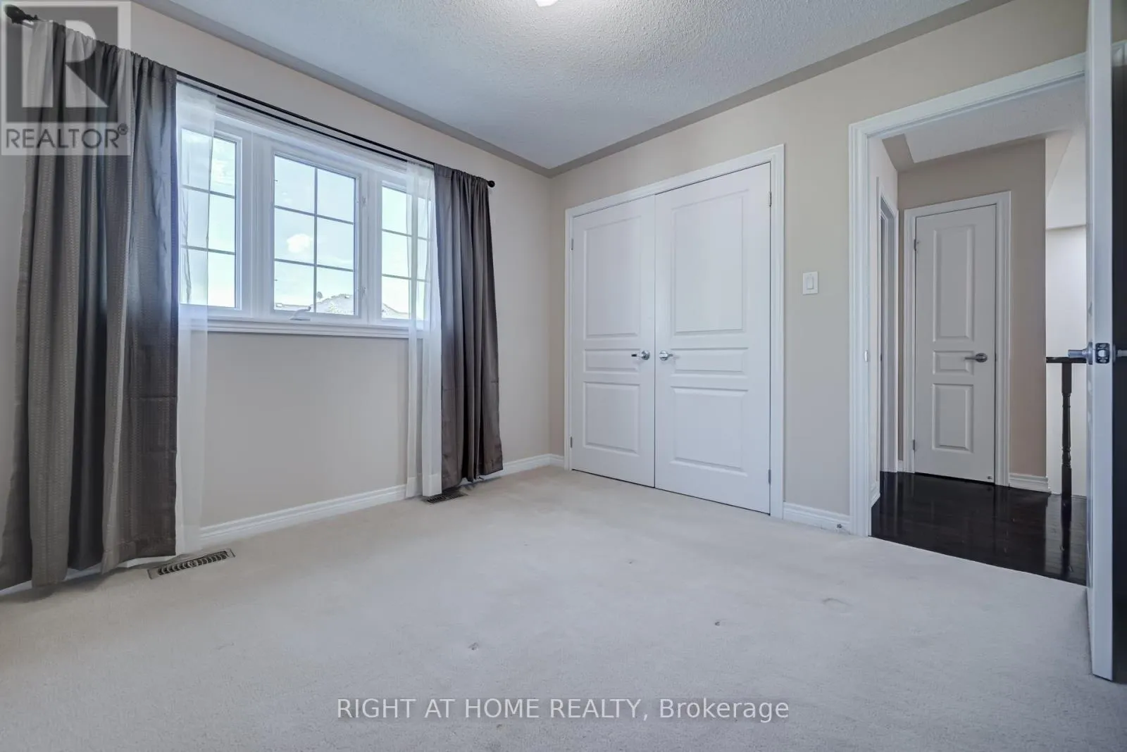 3407 WHILABOUT TERRACE
