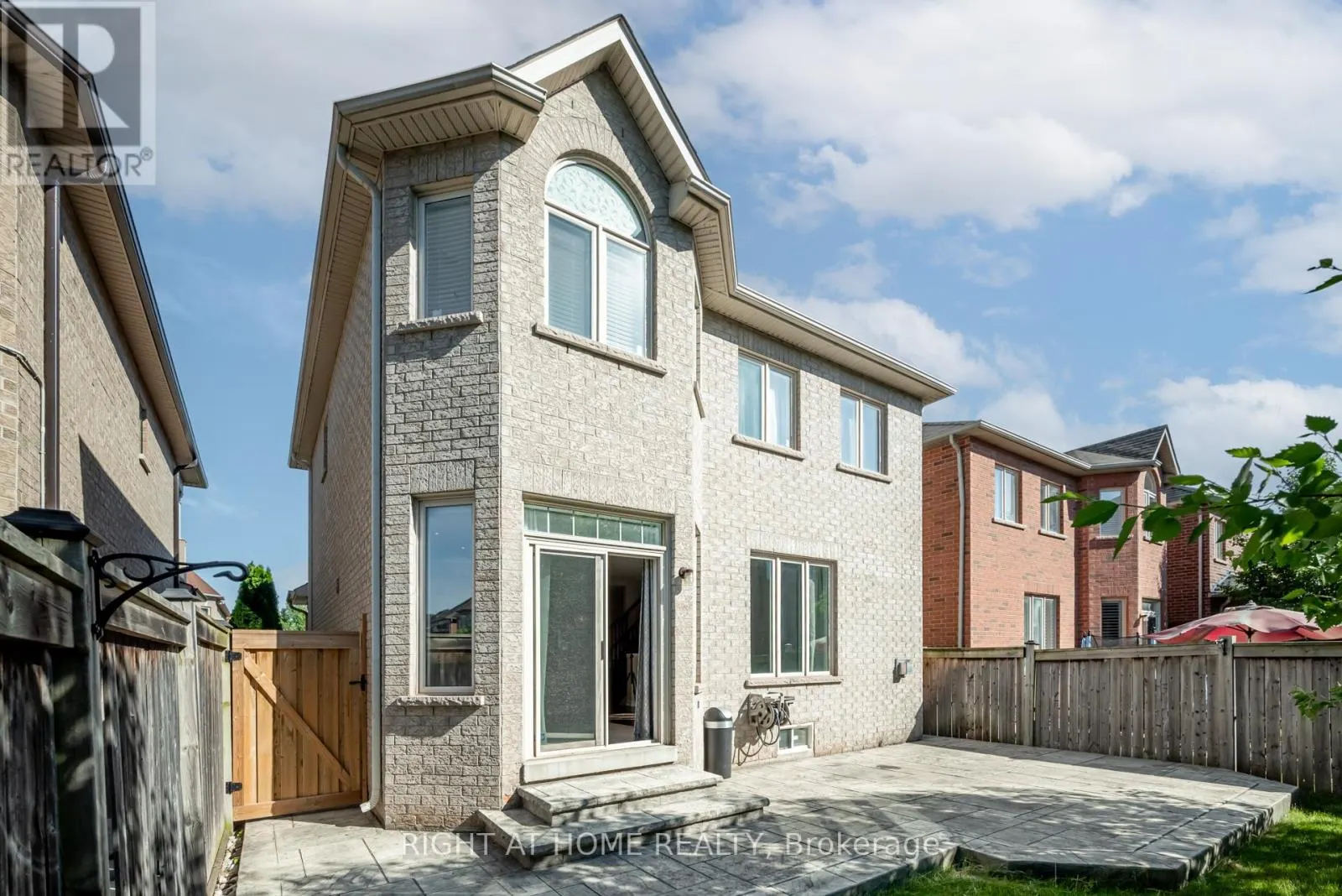 3407 WHILABOUT TERRACE