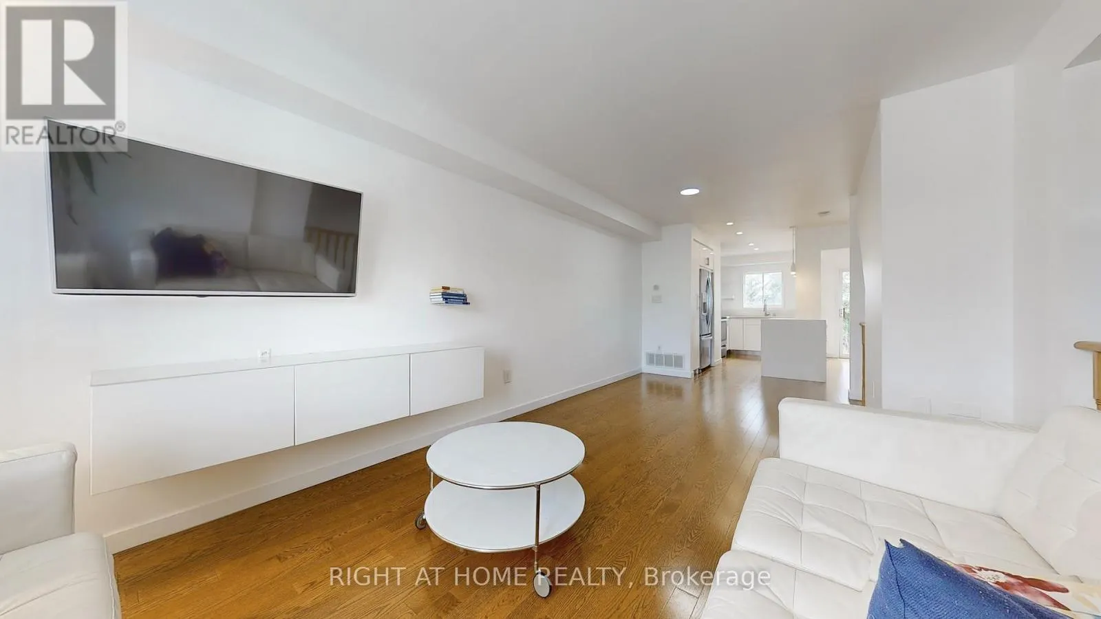 371 FAIRGATE WAY