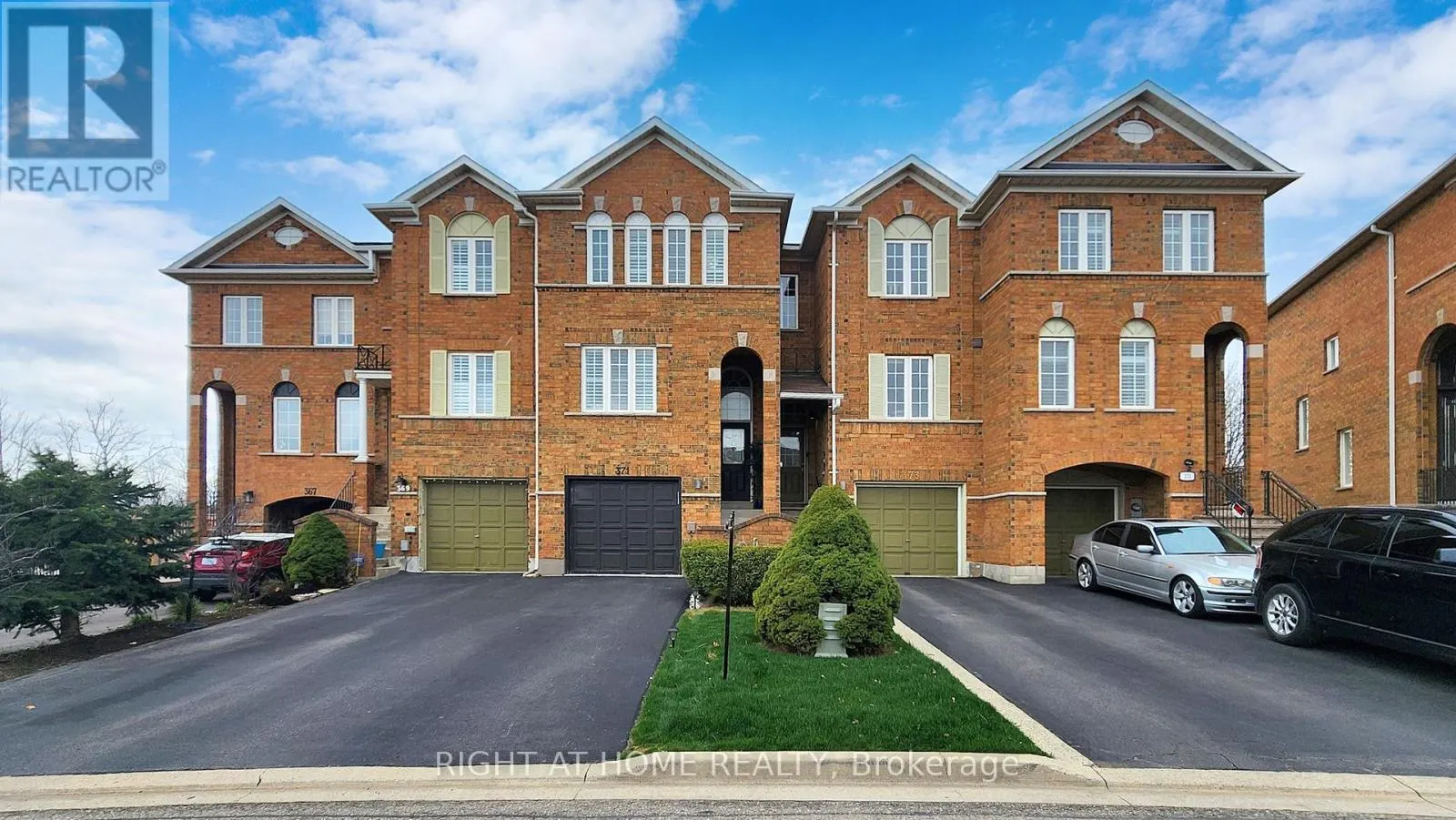 371 FAIRGATE WAY