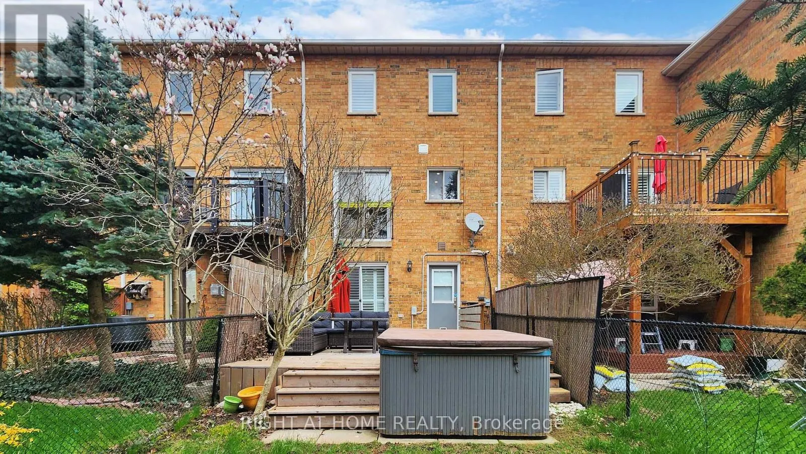 371 FAIRGATE WAY