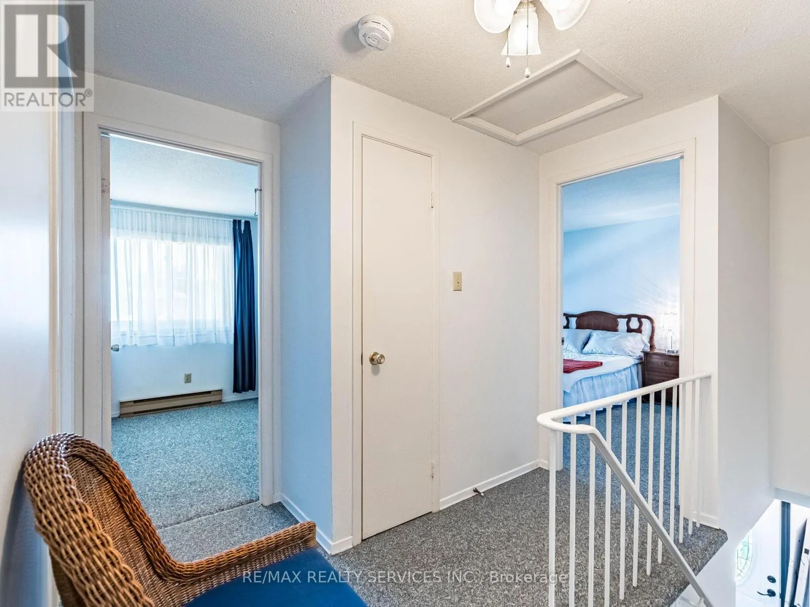 20 JASMINE SQUARE