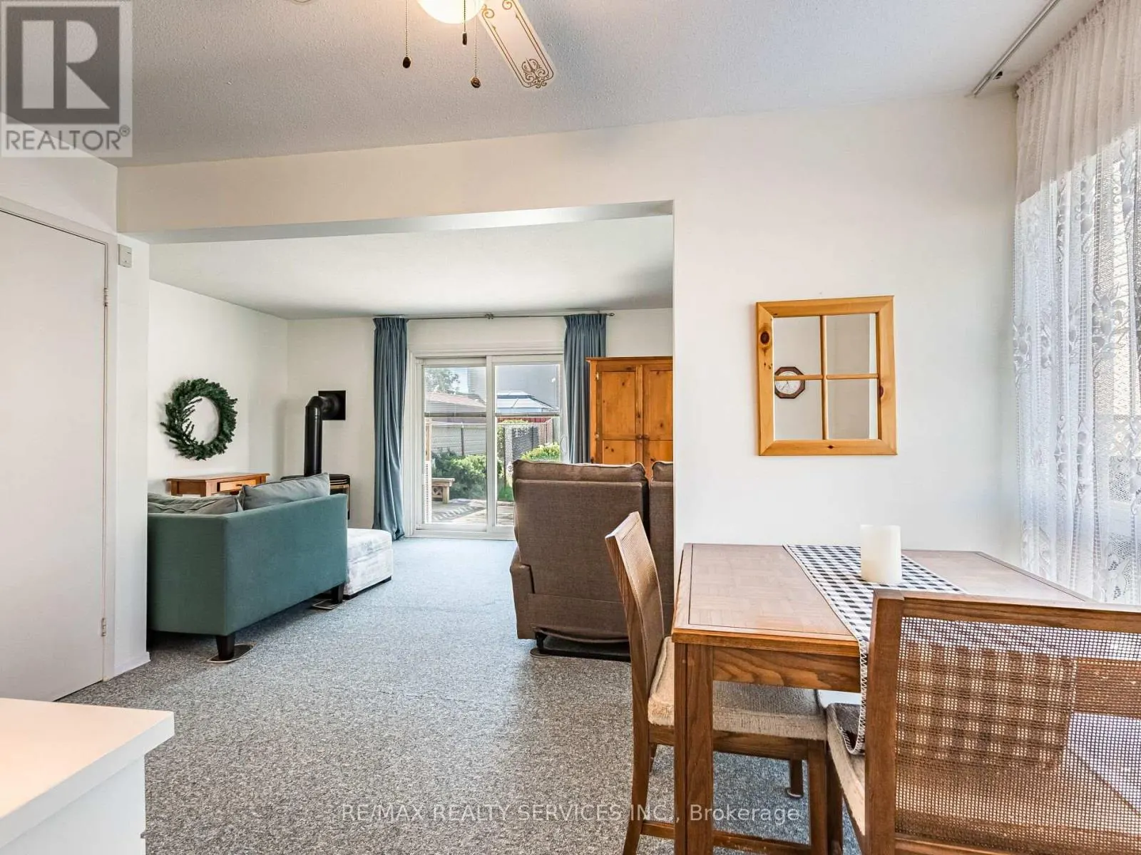 20 JASMINE SQUARE