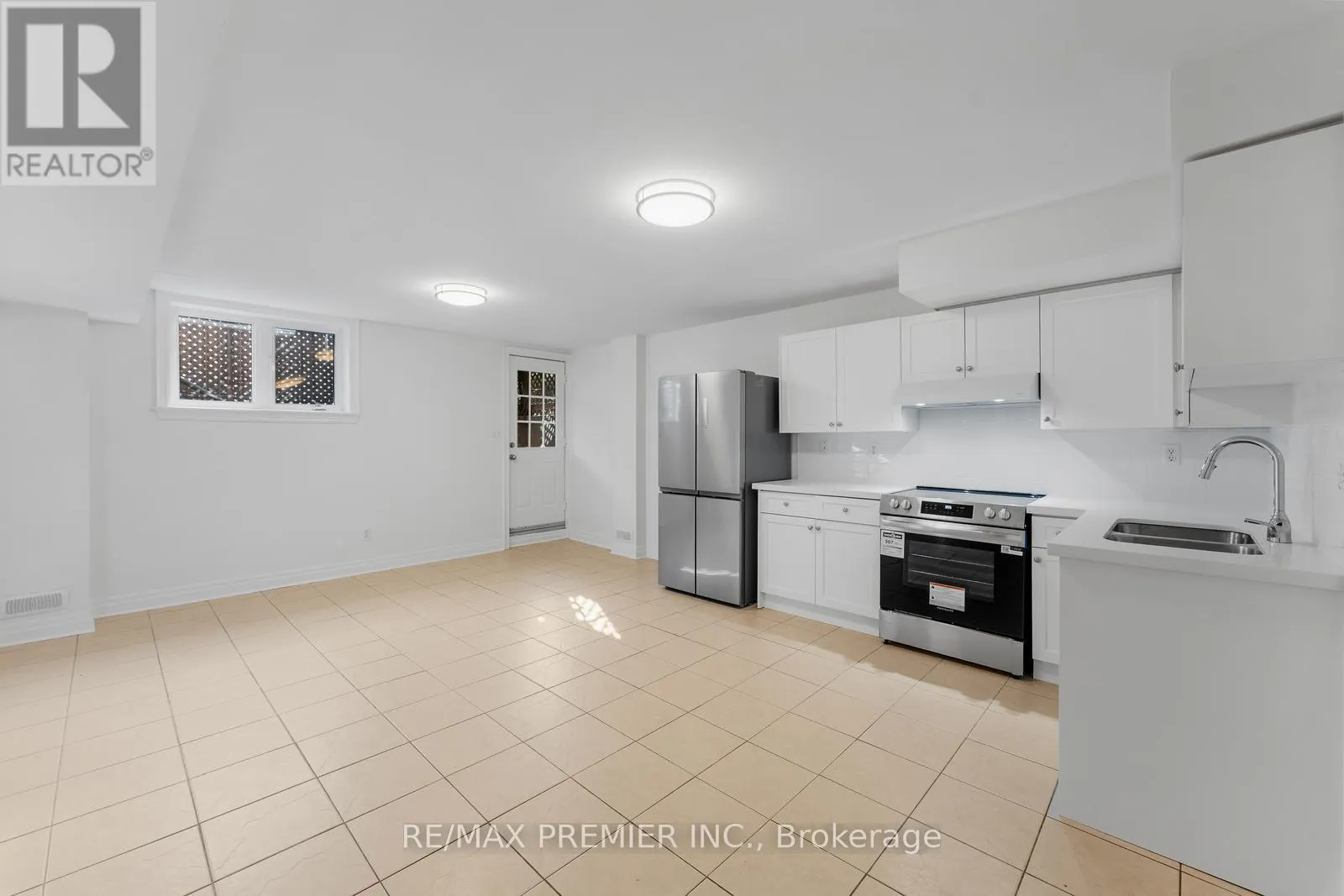 BASEMENT - 26 ALGARVE CRESCENT