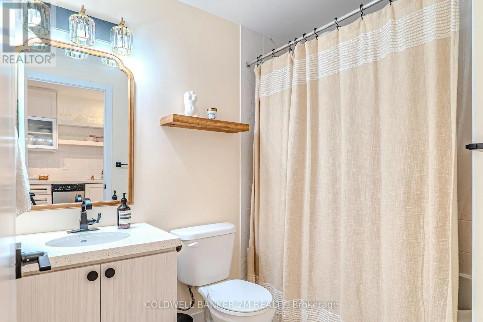 817 - 2433 DUFFERIN STREET, #817