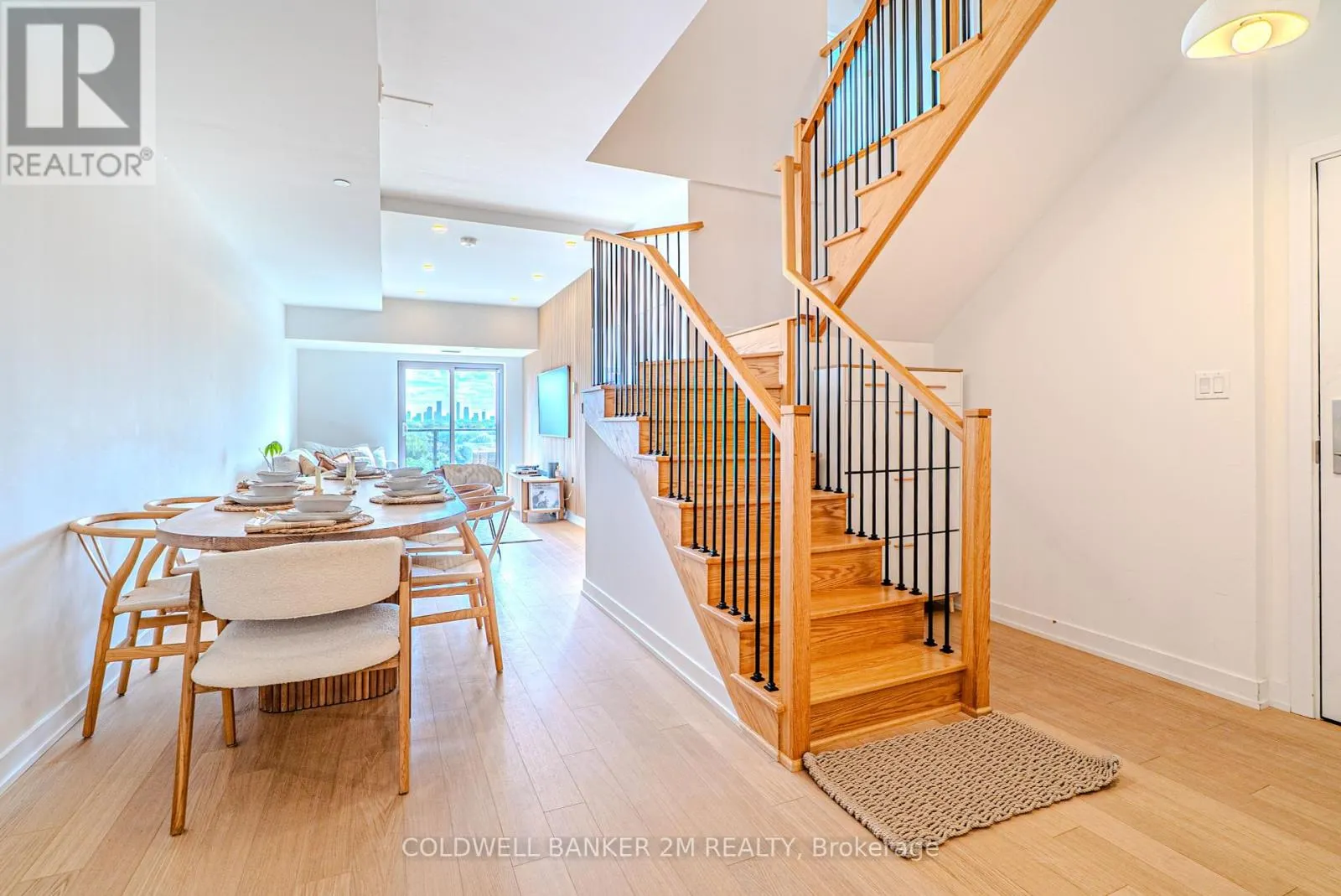 817 - 2433 DUFFERIN STREET, #817