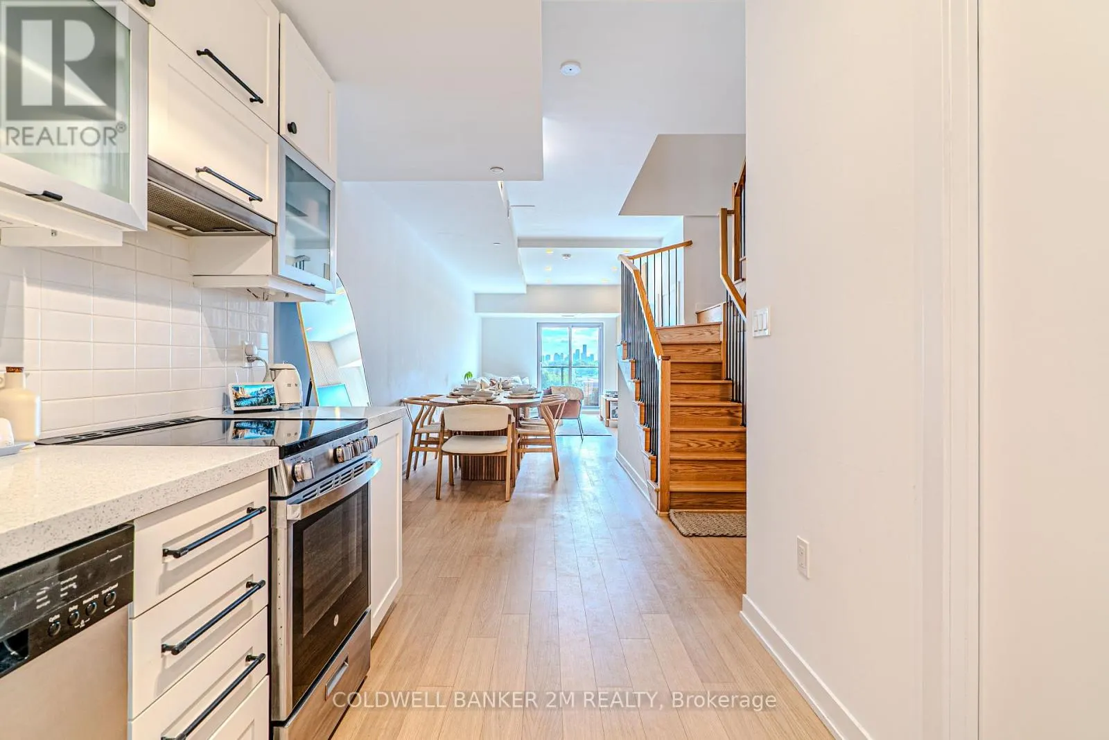 817 - 2433 DUFFERIN STREET, #817