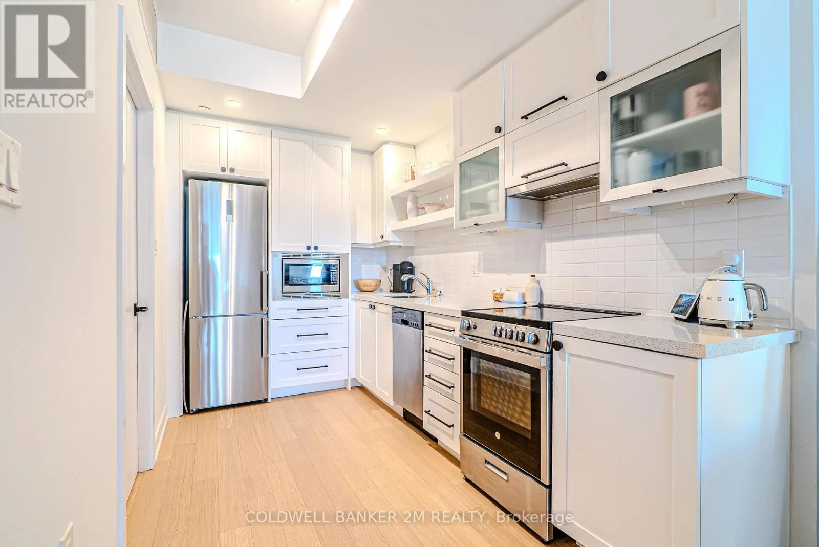 817 - 2433 DUFFERIN STREET, #817