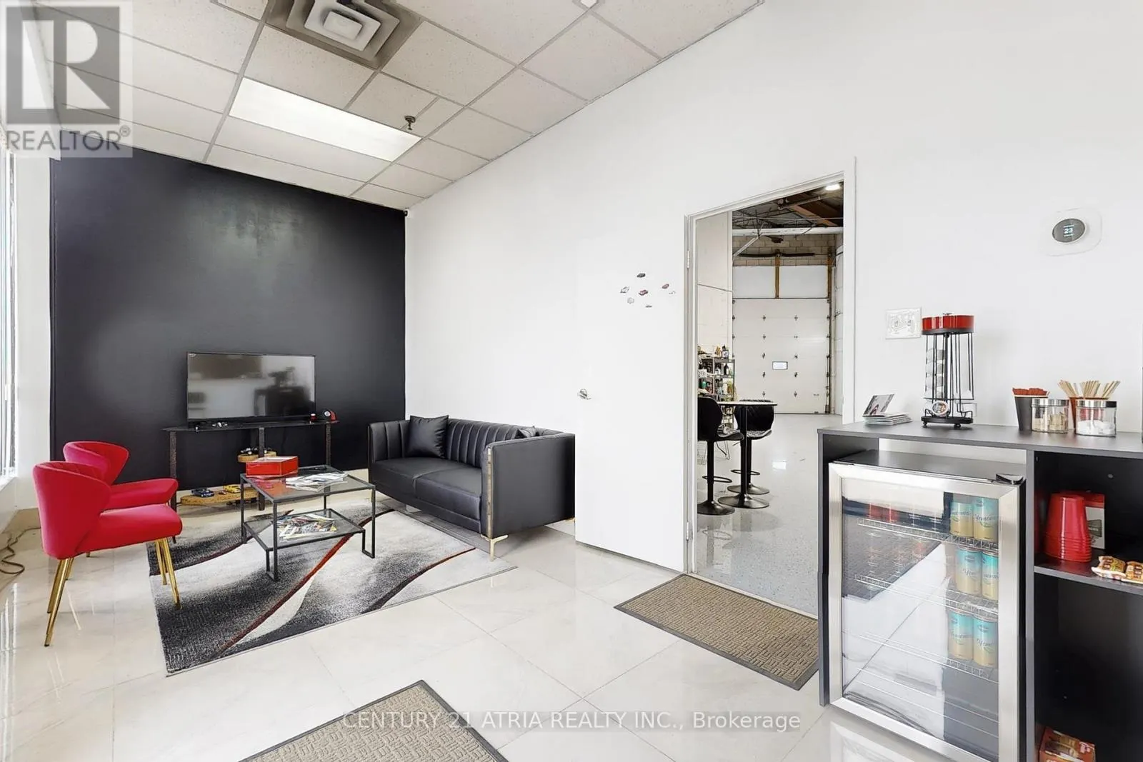 20 - 5775 ATLANTIC DRIVE