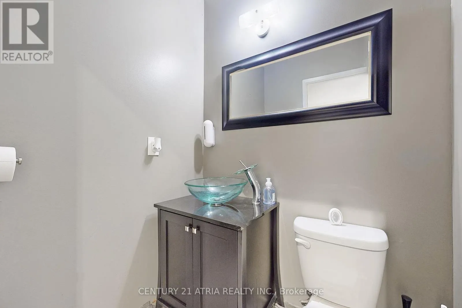 20 - 5775 ATLANTIC DRIVE