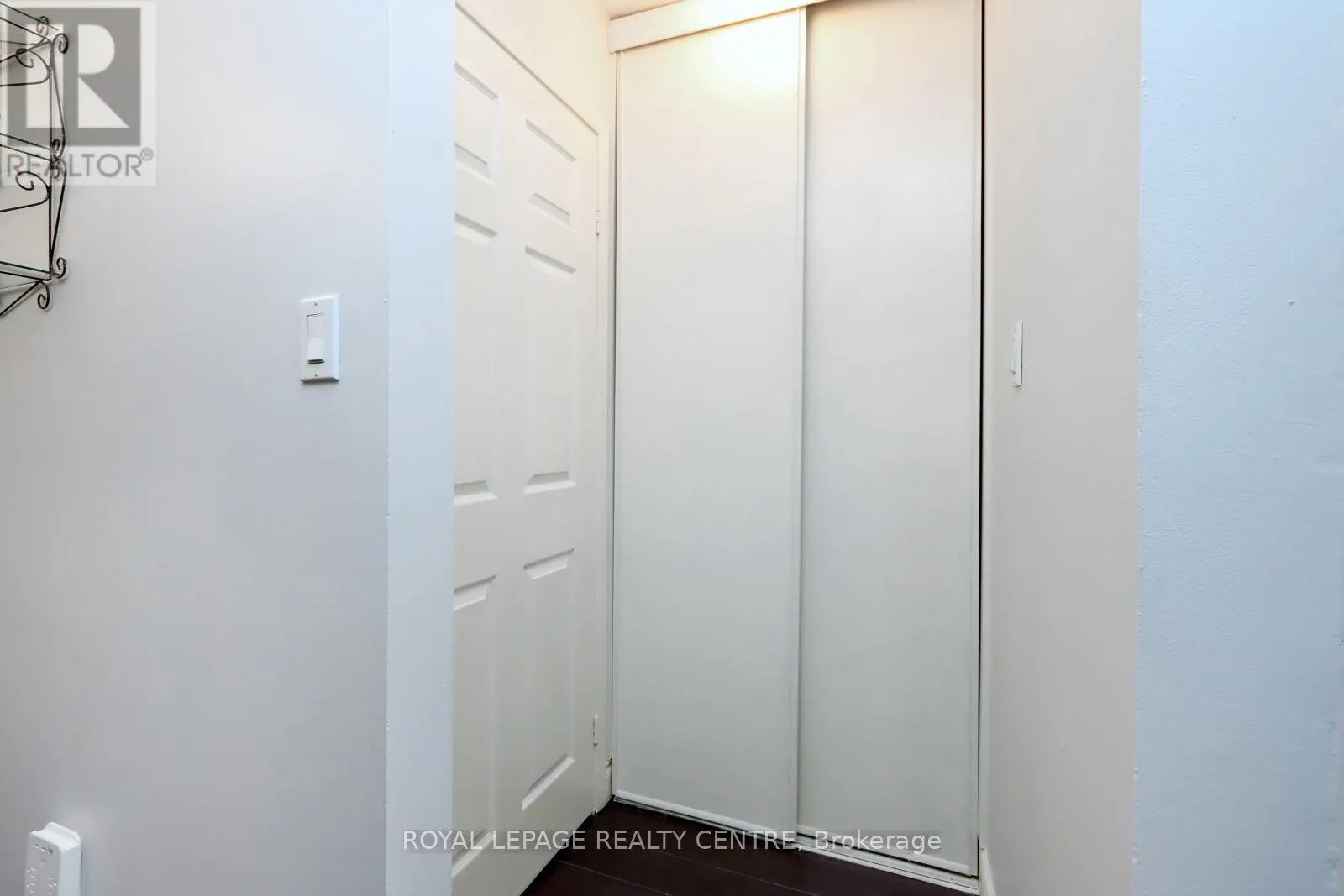 UNIT 11C - 2866 BATTLEFORD ROAD