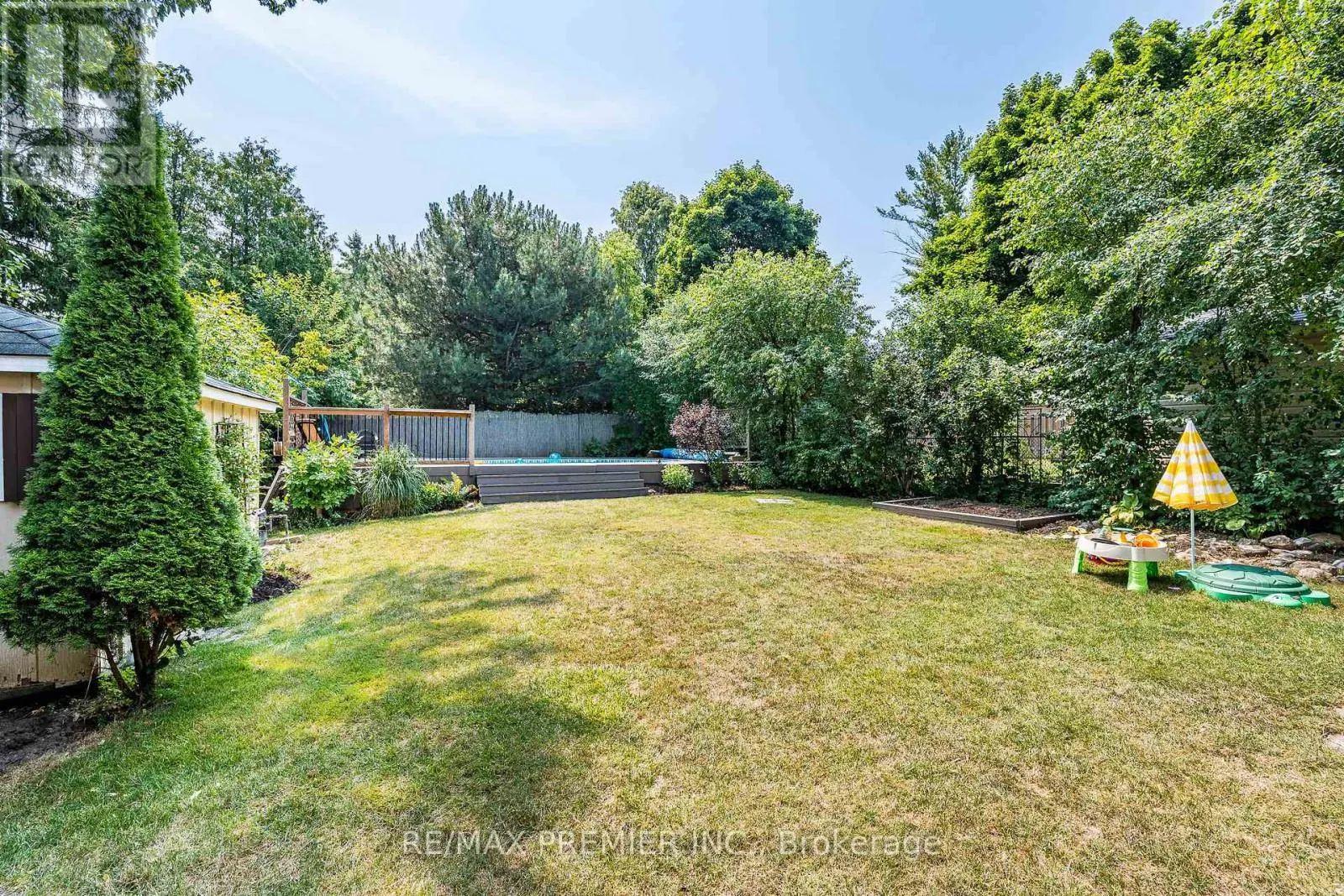 355 HERSEY CRESCENT