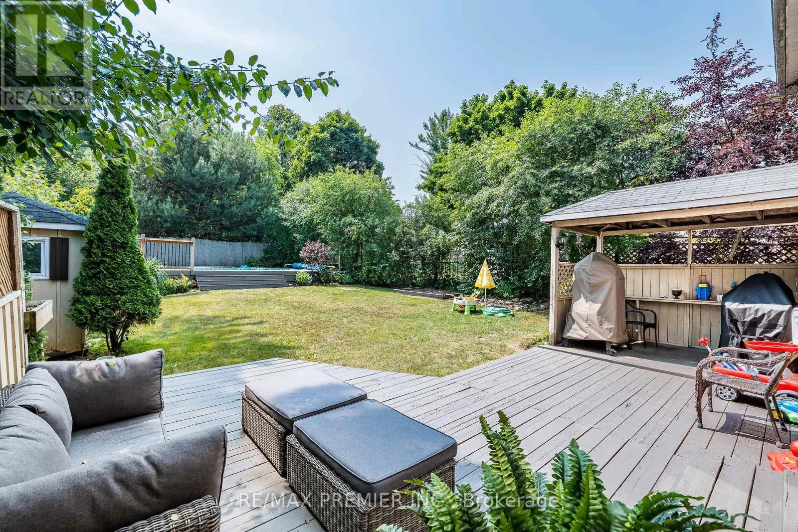 355 HERSEY CRESCENT