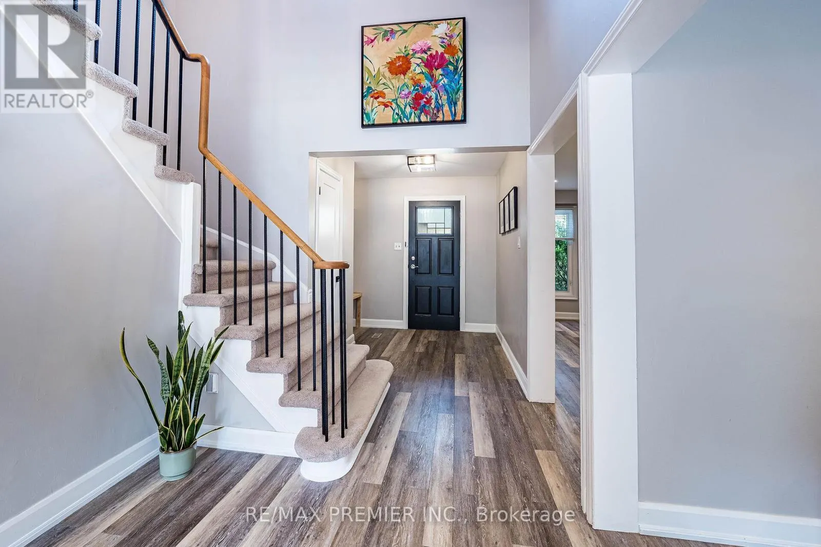 355 HERSEY CRESCENT