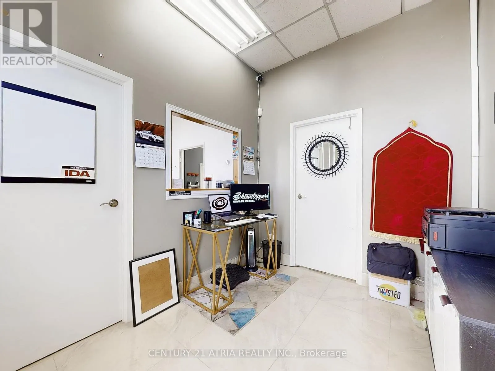 20 - 5775 ATLANTIC DRIVE