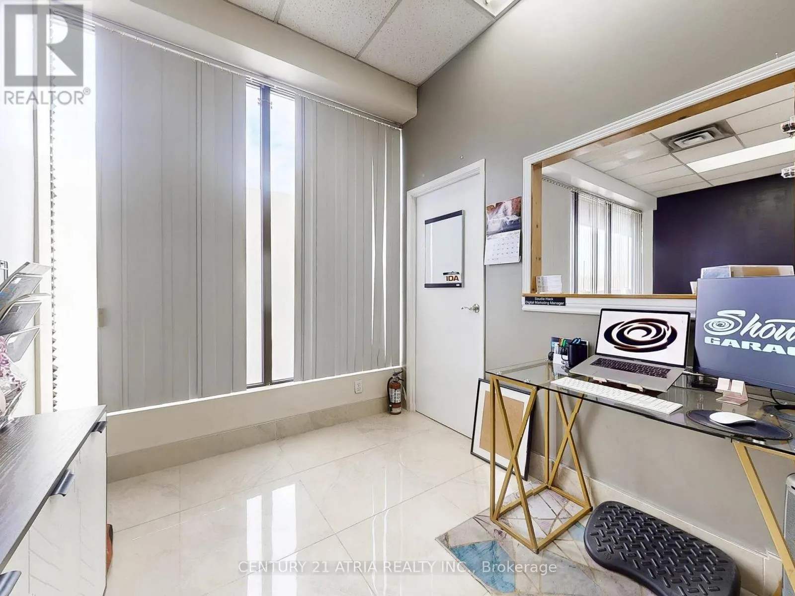 20 - 5775 ATLANTIC DRIVE