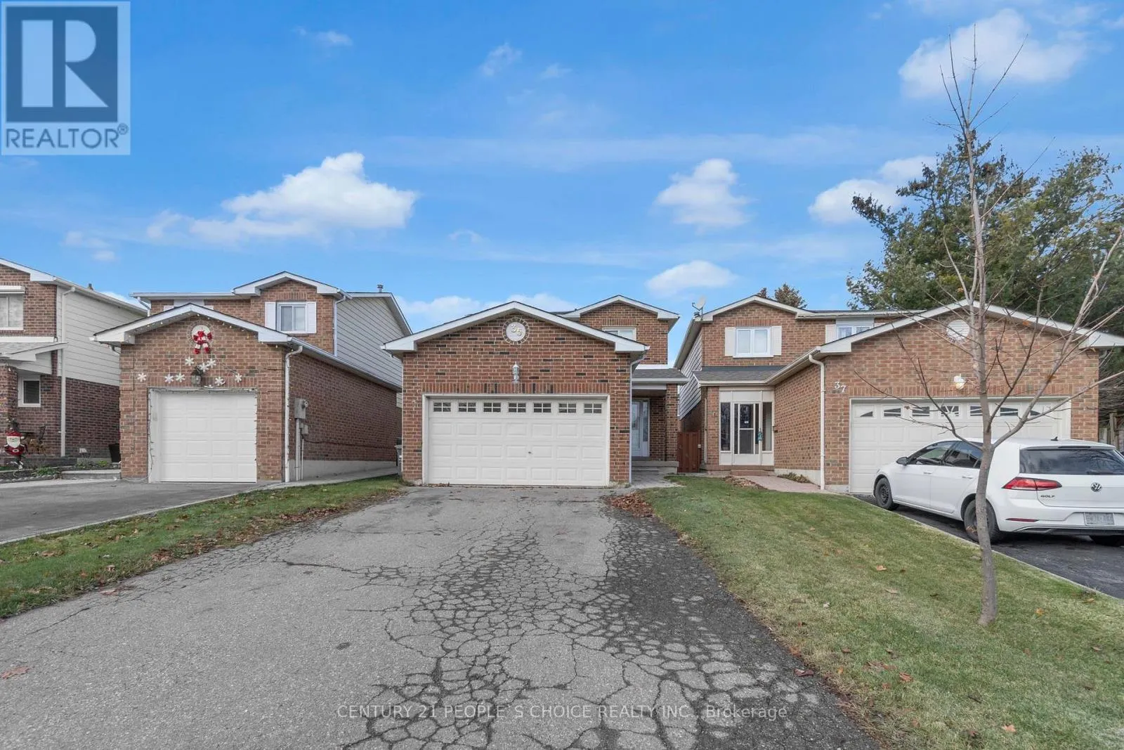 35 FERRI CRESCENT