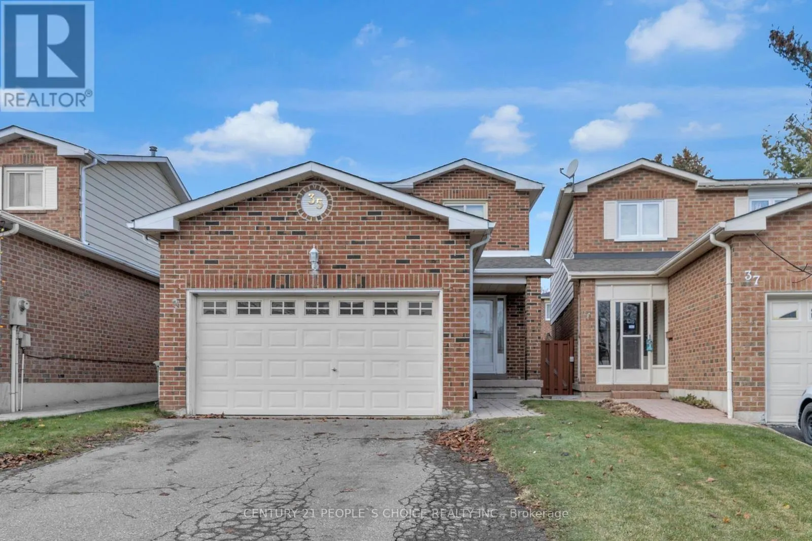 35 FERRI CRESCENT