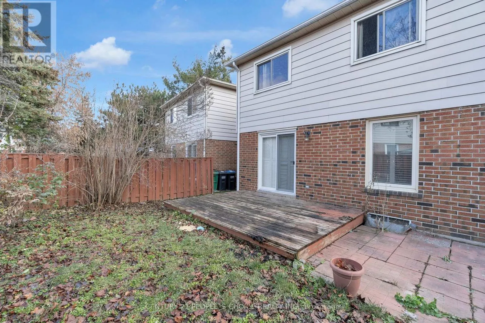 35 FERRI CRESCENT