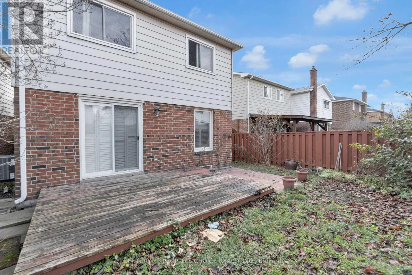 35 FERRI CRESCENT