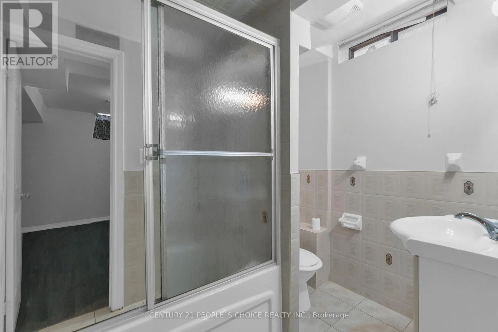 35 FERRI CRESCENT