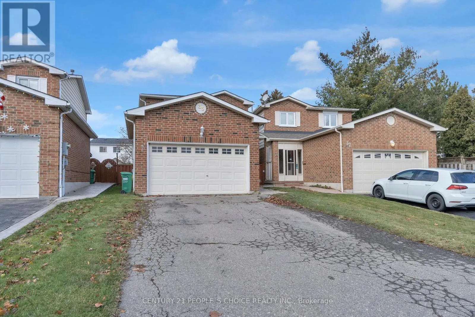 35 FERRI CRESCENT