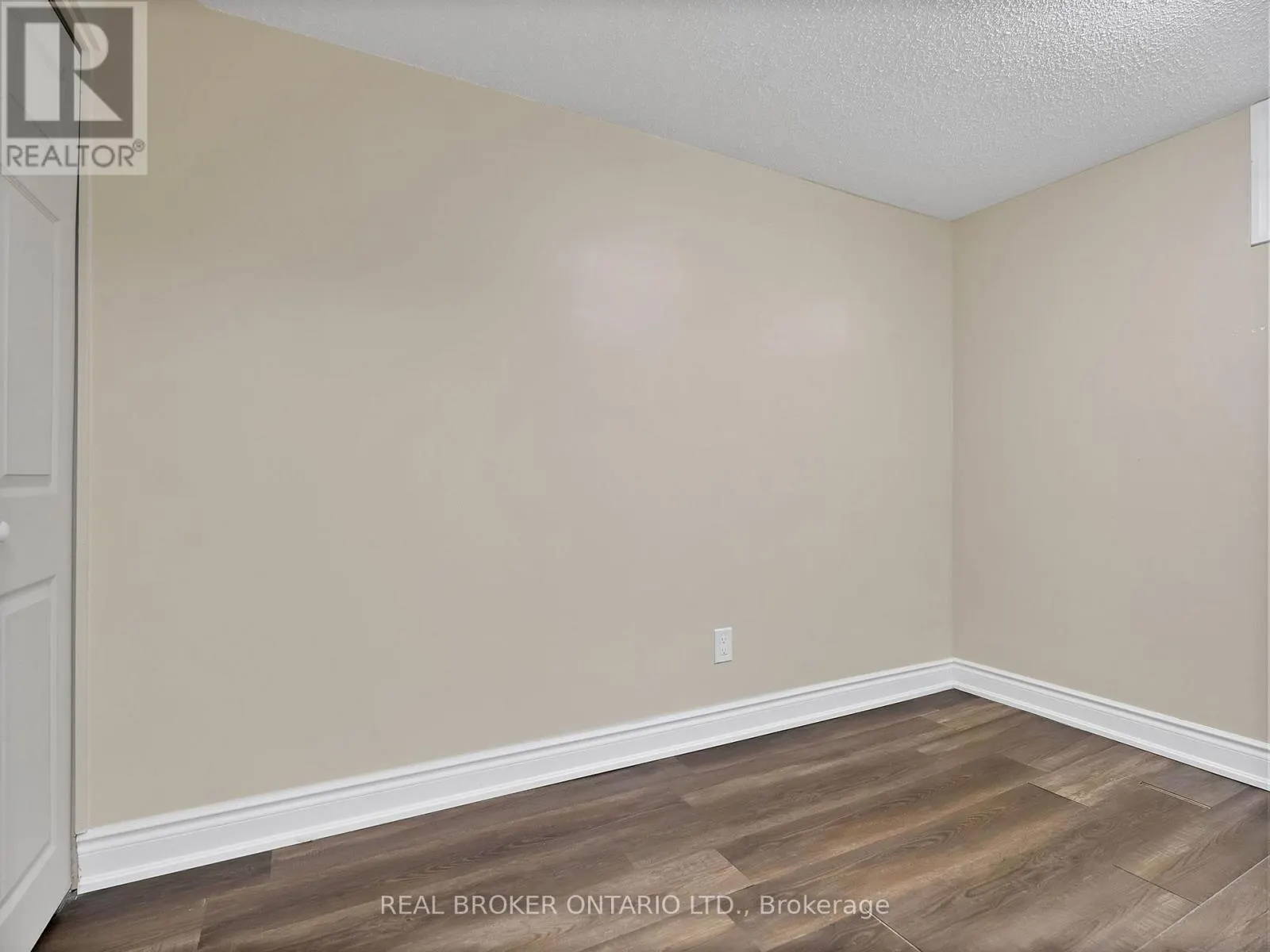 BSMT - 251 VODDEN STREET E