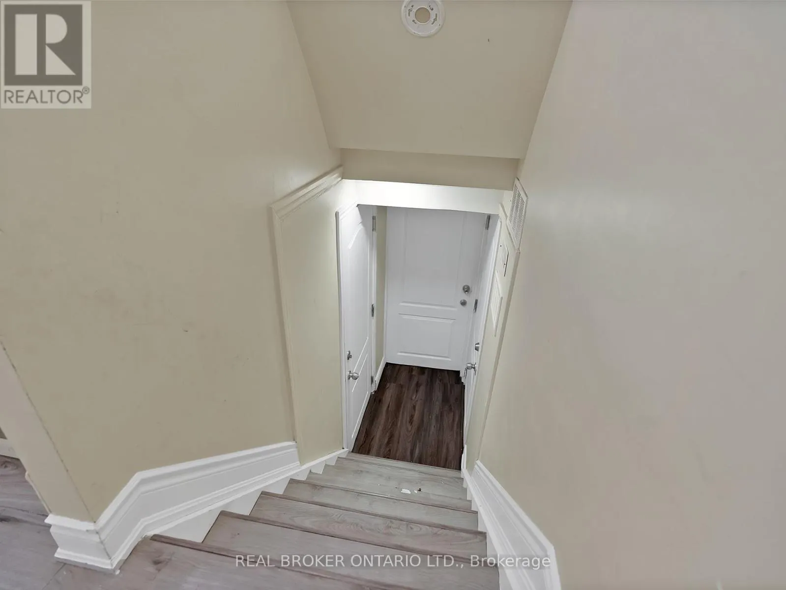 BSMT - 251 VODDEN STREET E