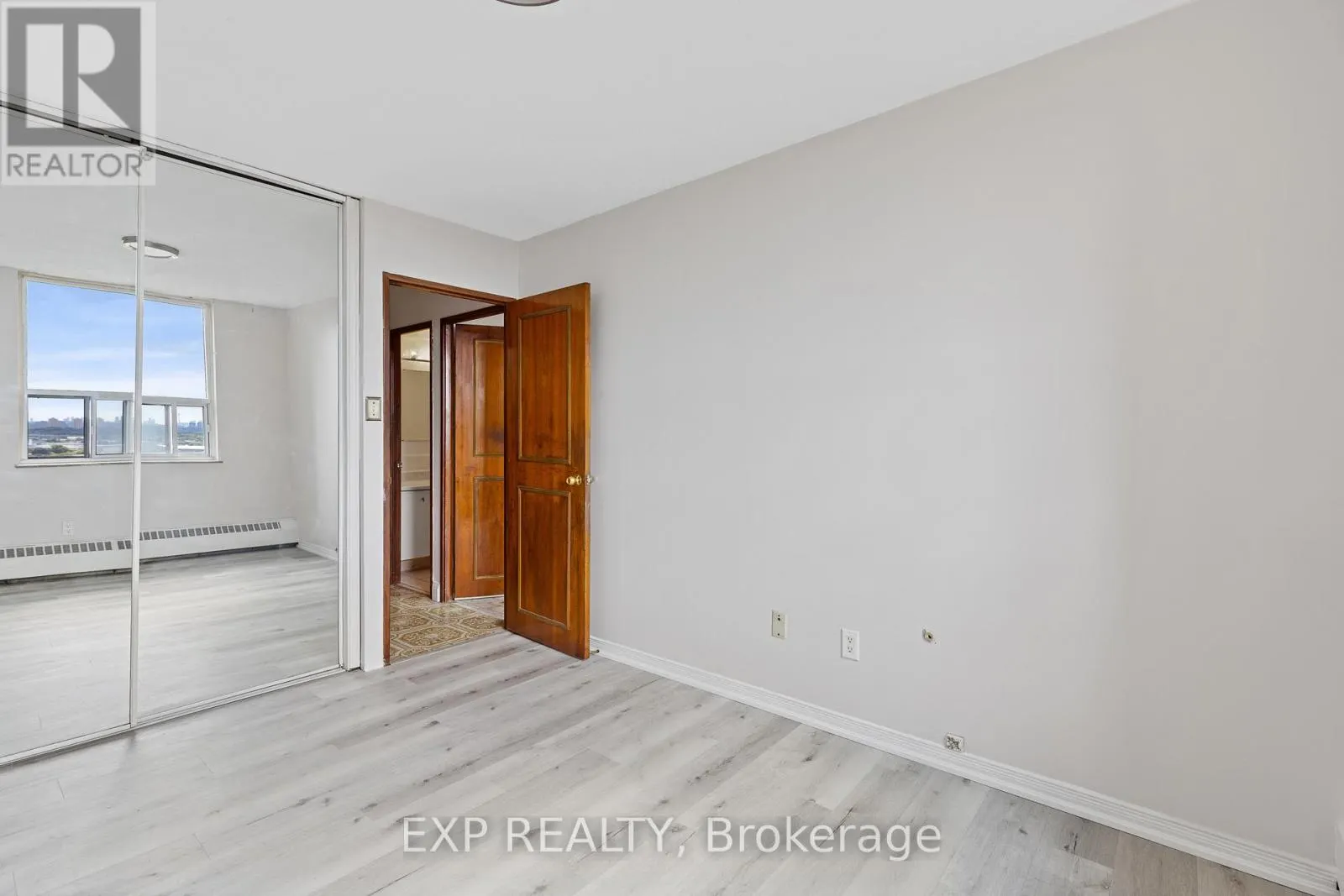 2006 - 3390 WESTON ROAD
