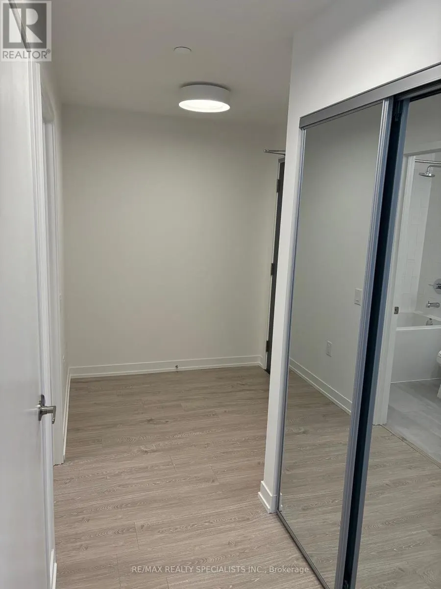1322 - 2485 EGLINTON AVENUE W