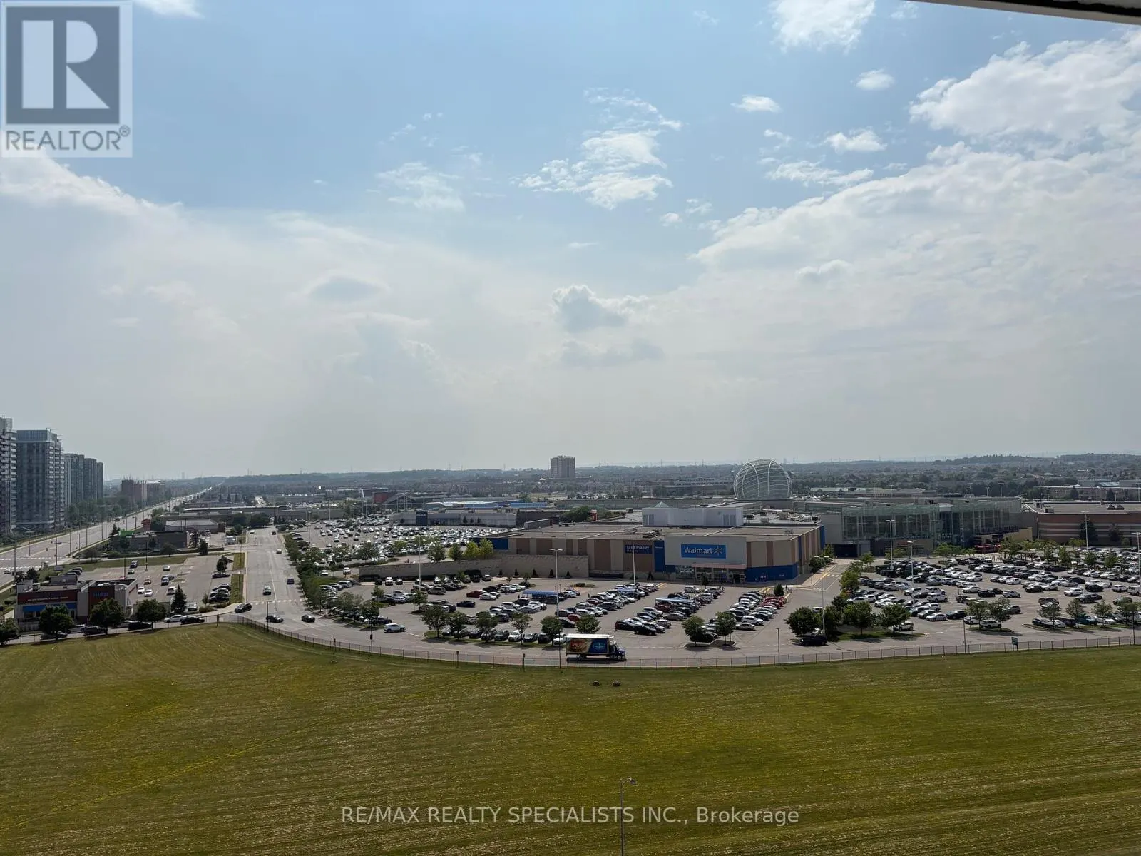 1322 - 2485 EGLINTON AVENUE W