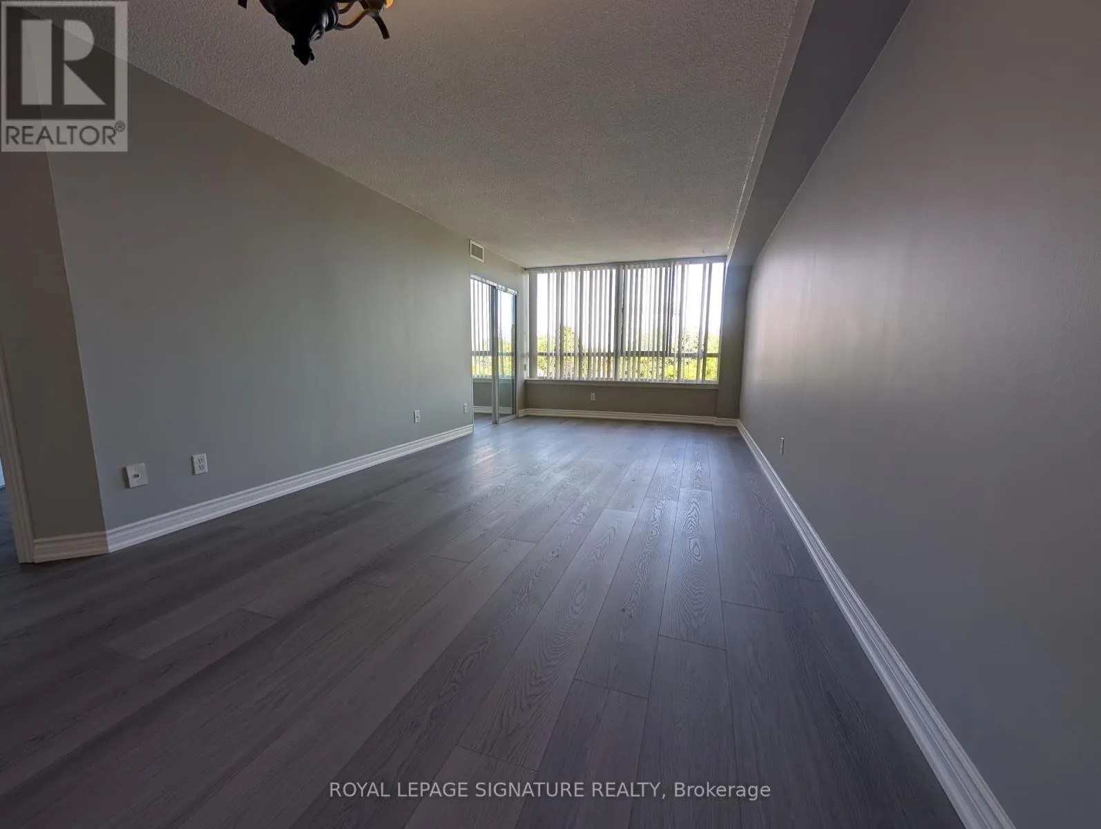 316 - 1001 CEDARGLEN GATE
