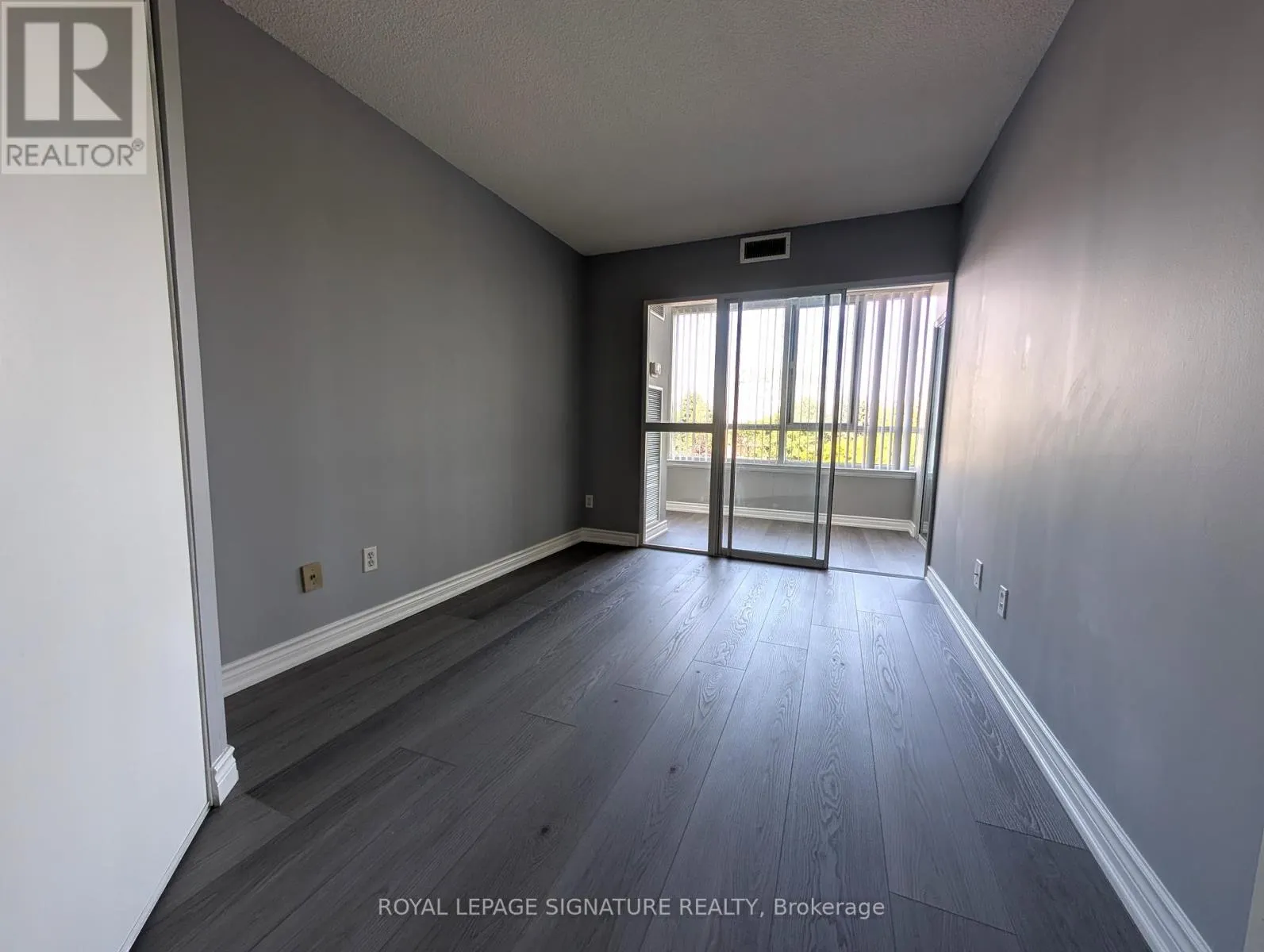316 - 1001 CEDARGLEN GATE