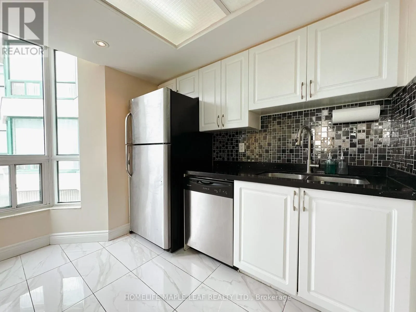 706 - 4450 TUCANA COURT
