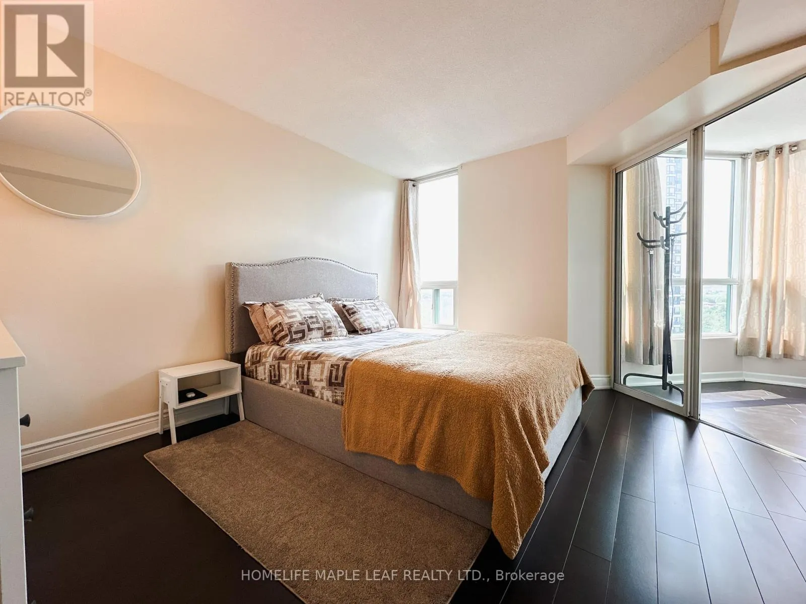 706 - 4450 TUCANA COURT