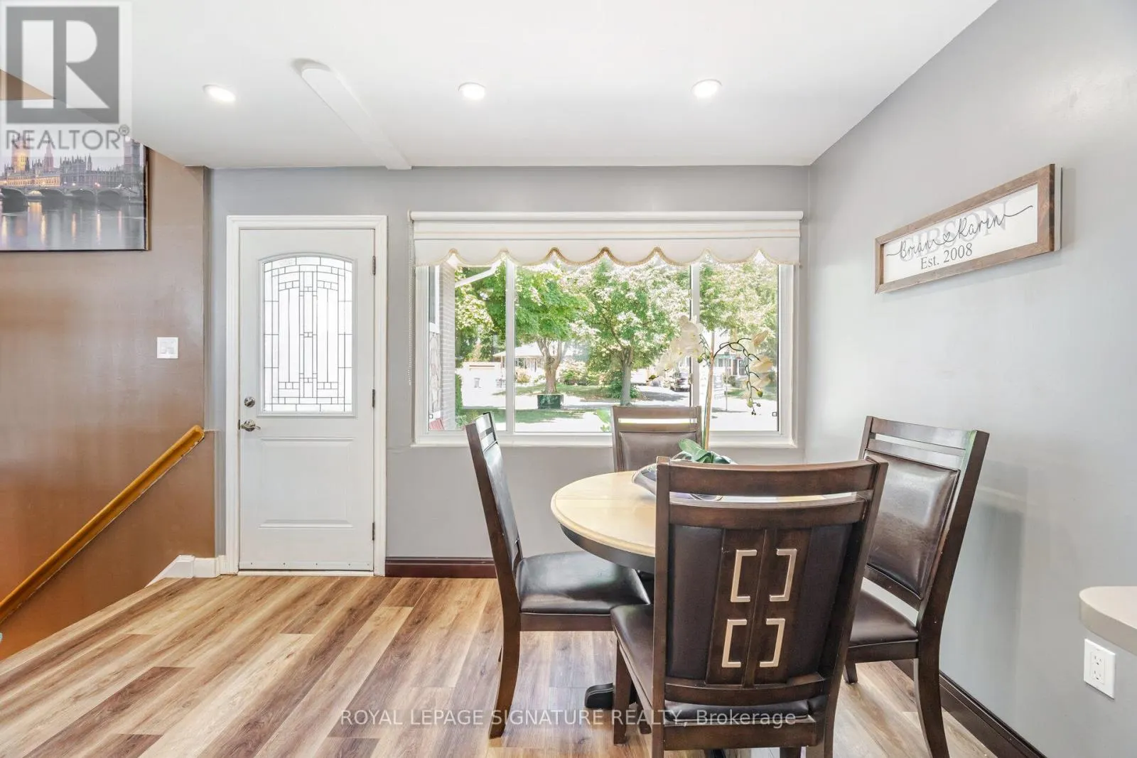 24 LESBURY AVENUE