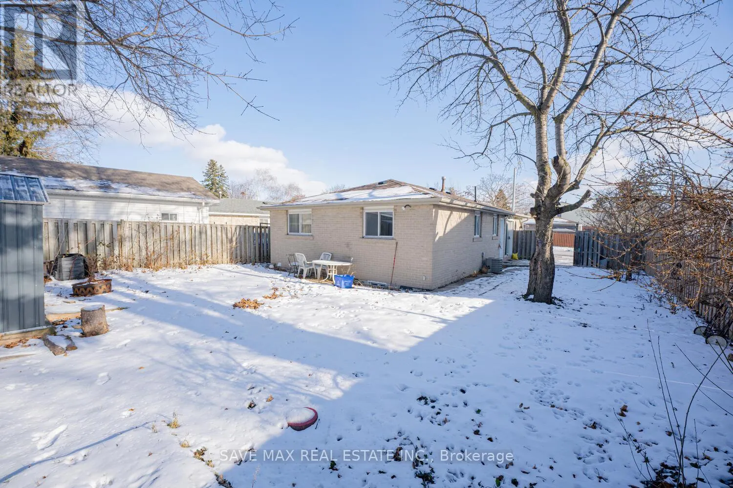 102 SUTHERLAND AVENUE